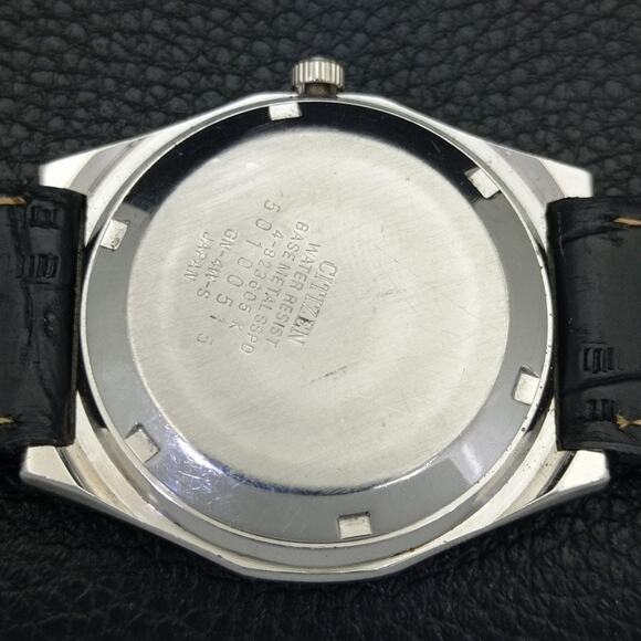 Vintage 1986 Citizen Automatic Mens Silver Watch W/daydate & Red accents - Picture 8 of 9